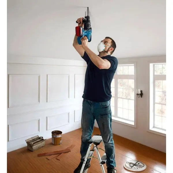 Аккумуляторный перфоратор Bosch Professional GBH 180-LI 2x40 Ач (0611911121) - фото №4 Аккумуляторный перфоратор Bosch Professional GBH 180-LI 2x40 Ач (0611911121) - фото №4