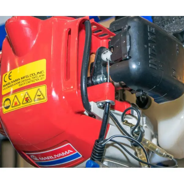 Мотокоса Maruyama 363917A MX21H з косильною головкою та навушниками - фото №3