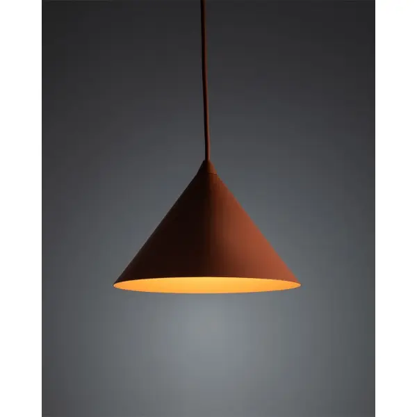 Підвісний світильник, люстра TK Lighting 10076 Cono S E27 1x15W IP20 цегляний - фото №1 Підвісний світильник, люстра TK Lighting 10076 Cono S E27 1x15W IP20 цегляний - фото №1
