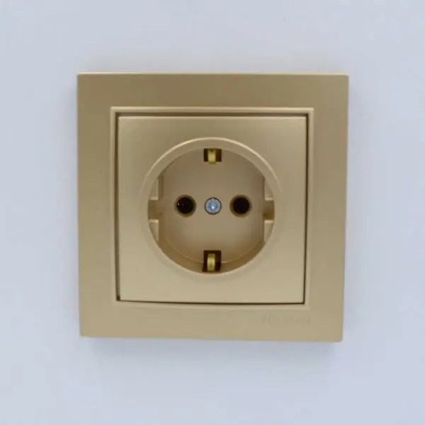 Розетка Nilson Thor золото 1-на з заземленням ( 27151017 ) - фото №1