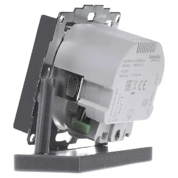 USB розетка Schuko Schneider Electric Merten System M MTN2366-0414 2 USB (антрацит) - фото №1 USB розетка Schuko Schneider Electric Merten System M MTN2366-0414 2 USB (антрацит) - фото №1