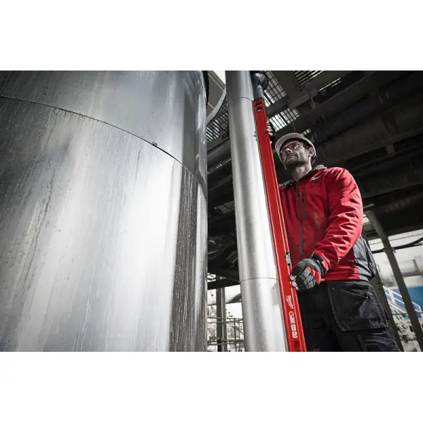 Тонкопрофильный уровень MILWAUKEE 4932459094 SLIM 120 - фото №6 Тонкопрофильный уровень MILWAUKEE 4932459094 SLIM 120 - фото №6