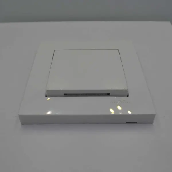 Вимикач Nilson Moda білий 1кл з підсвіткою ( 21112002 ) - фото №5