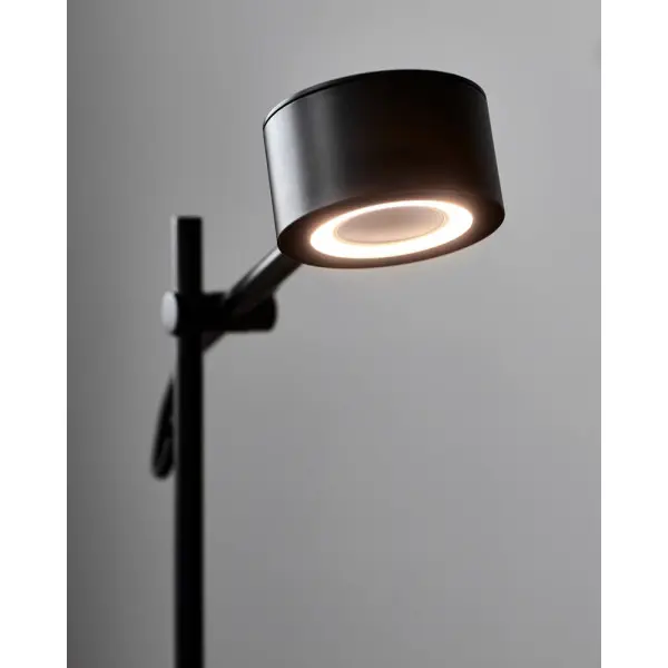 Торшер Nordlux 2010844003 Clyde LED 2x8W 2700K 350Lm IP20 черный - фото №4 Торшер Nordlux 2010844003 Clyde LED 2x8W 2700K 350Lm IP20 черный - фото №4