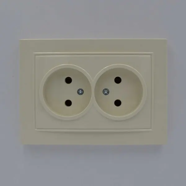 Розетка Nilson Thor кремовая 2-я без заземления ( 27121024 ) - фото №1