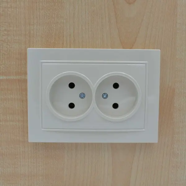 Розетка Nilson Thor кремовая 2-я без заземления ( 27121024 ) - фото №6