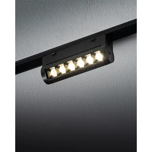 Магнітний трековий світильник Nowodvorski 11335 UT-LVM Focus Swing LED 1x6W 4000K 500Lm IP20 чорний - фото №1 Магнітний трековий світильник Nowodvorski 11335 UT-LVM Focus Swing LED 1x6W 4000K 500Lm IP20 чорний - фото №1