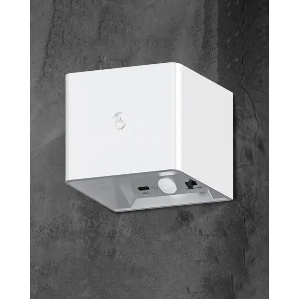 Бра, настенный светильник с датчиком движения Goldlux 331441 Miri LED 1x2.5W 3000K/4000K/6400K 150Lm IP20 белый - фото №2