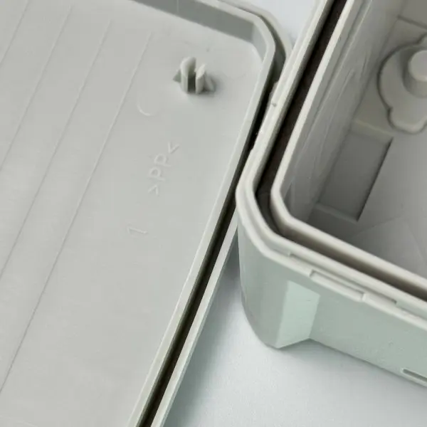 Коробка розподільча СКІМ K115-1 114х114х54 без отвор+лапки сіра IP66 ( B1102011 ) - фото №6