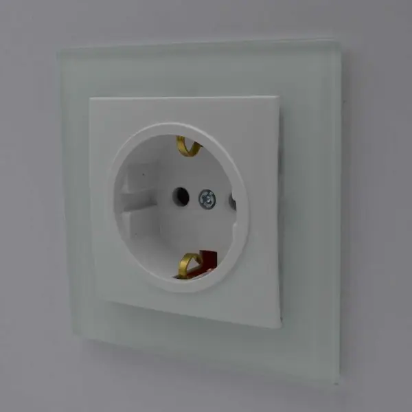 Розетка Nilson Touran біла 1-на з заземленням без рамки ( 24110417 ) - фото №6