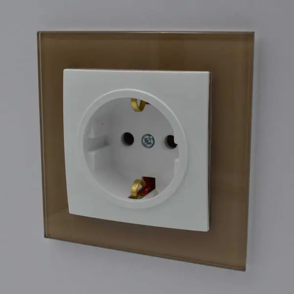 Розетка Nilson Touran біла 1-на з заземленням без рамки ( 24110417 ) - фото №7