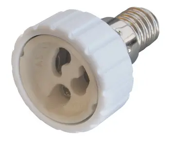 Пластиковый переходник E.Next e.lamp adapter.Е14/GU10.white Е14 на GU10 (s9100040)
