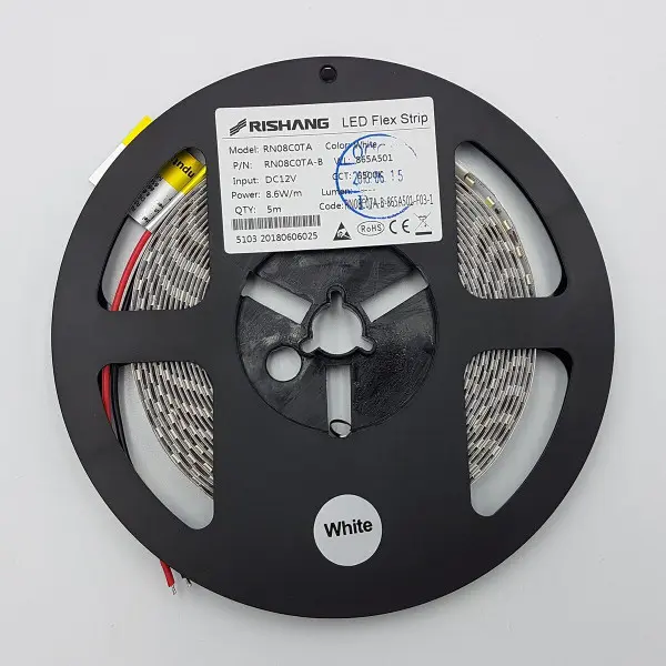 LED стрічка RISHANG 120-2835-12V-IP20 8,6W 818Lm 6500K 5м (RN08C0TA-B-W) - фото №4 LED стрічка RISHANG 120-2835-12V-IP20 8,6W 818Lm 6500K 5м (RN08C0TA-B-W) - фото №4