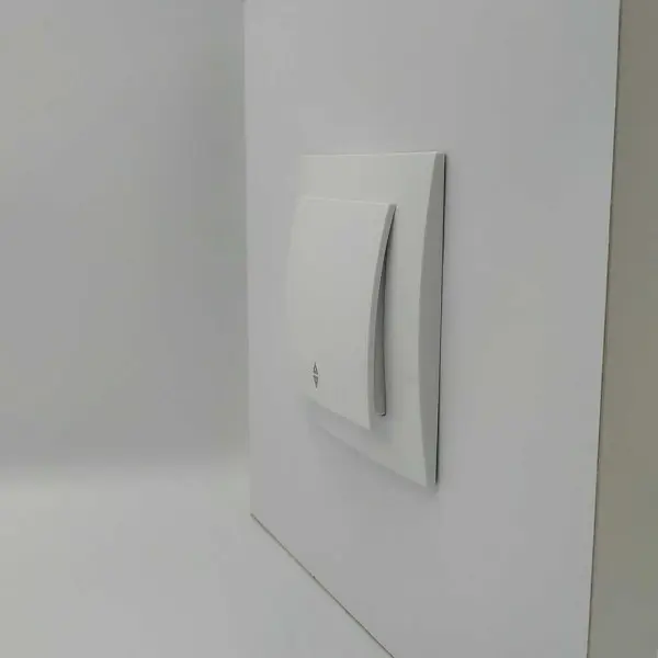 Вимикач Nilson Touran білий 1кл прохідний ( 24111007 ) - фото №2