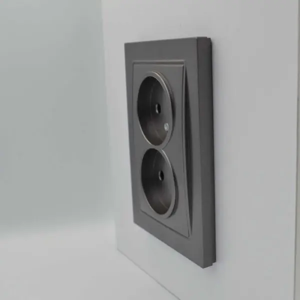 Розетка Nilson Thor антрацит 2-на без заземлення ( 27161024 ) - фото №4