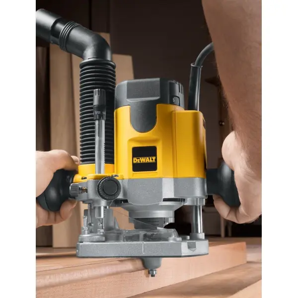 Фрезер DeWALT DW621 1100Вт - фото №5
