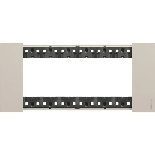 Рамка на 6 модулів Bticino Living Now KA4806KM (італійський стандарт) пісочна