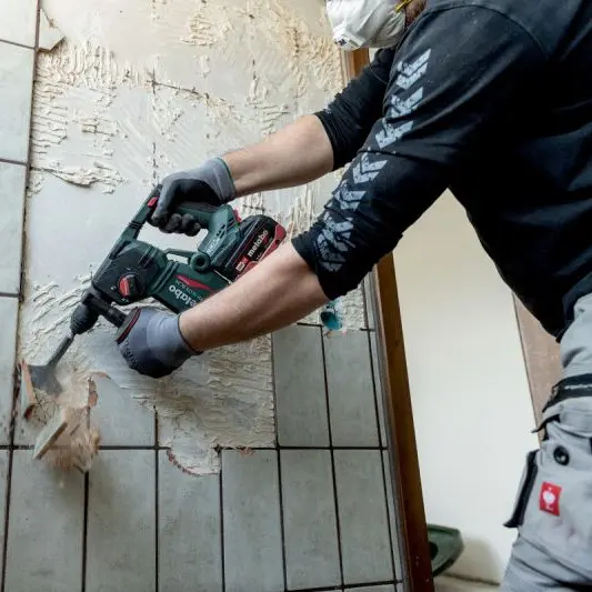 Акумуляторний перфоратор Metabo 18 LTX 24 18В (601712850) - фото №3 Акумуляторний перфоратор Metabo 18 LTX 24 18В (601712850) - фото №3