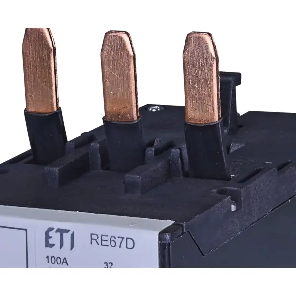 Теплове реле ETI 004643416 RE 67.1D-50 (32-50A) CEM32...40 - фото №1 Теплове реле ETI 004643416 RE 67.1D-50 (32-50A) CEM32...40 - фото №1
