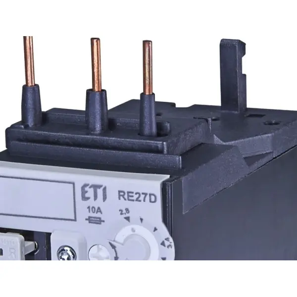 Тепловое реле ETI 004642406 RE 27D-4.0 (2.8-4A) для CEM9...CEM25 - фото №1 Тепловое реле ETI 004642406 RE 27D-4.0 (2.8-4A) для CEM9...CEM25 - фото №1