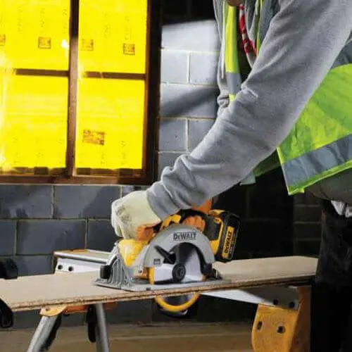 Дискова пилка акумуляторна DeWALT DCS570N - фото №9