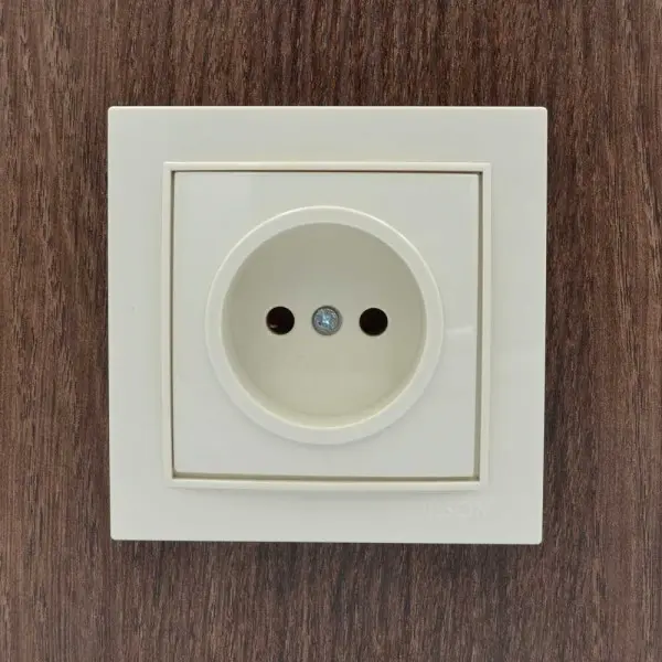 Розетка Nilson Thor кремова 1-на без заземлення ( 27121015 ) - фото №4