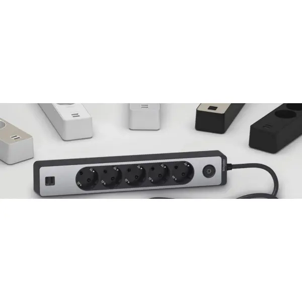 Удлинитель Schneider Electric ST945U1BA на 5 гнезд и 2хUSB (1,5м) алюминий - фото №1 Удлинитель Schneider Electric ST945U1BA на 5 гнезд и 2хUSB (1,5м) алюминий - фото №1