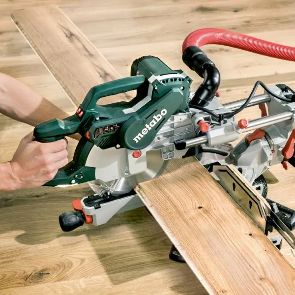 Торцювальна пила з тяговою функцією Metabo KGS 315 Plus 2200Вт диск 315х30 (0103150000) - фото №6 Торцювальна пила з тяговою функцією Metabo KGS 315 Plus 2200Вт диск 315х30 (0103150000) - фото №6