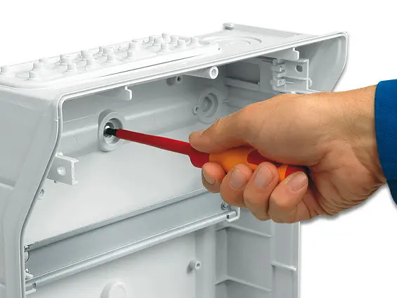 Щит накладний Vector VE103D на 3 модулі Hager - фото №2