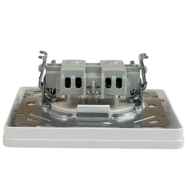 Розетка Nilson Selene біла 1-на без заземлення ( 23111015 ) - фото №2