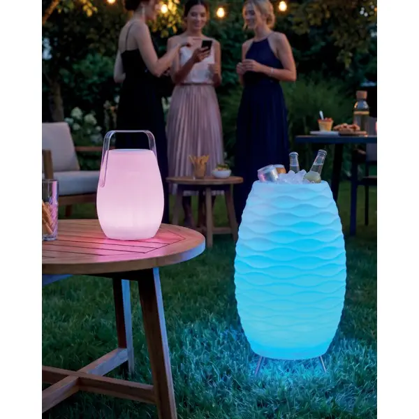 Уличный портативный светильник Azzardo AZ4664 Boombox Medium LED 1x5W 3000K+RGB 800Lm IP54 белый - фото №1 Уличный портативный светильник Azzardo AZ4664 Boombox Medium LED 1x5W 3000K+RGB 800Lm IP54 белый - фото №1