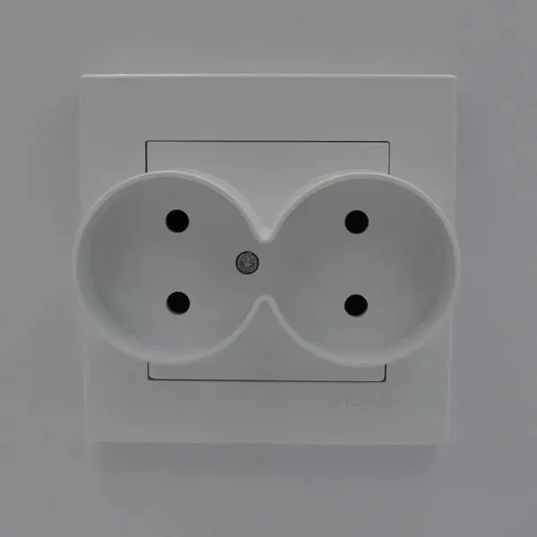 Розетка Nilson Moda біла 2-на без заземлення ( 21111024 ) - фото №1