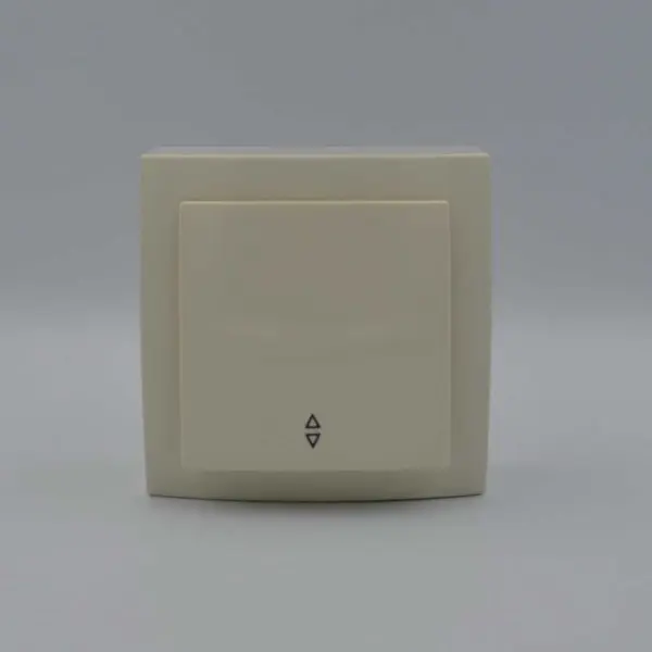 Вимикач Nilson Themis кремовий 1кл прохідний ( 26121007 ) - фото №1