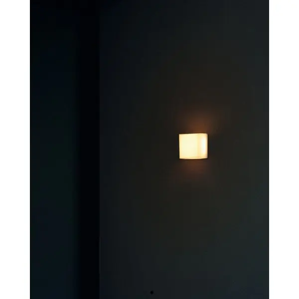Уличный светильник Ideal Lux 326214 Snow Ap Led 1x6W 3000K 550Lm IP65 Белый - фото №1 Уличный светильник Ideal Lux 326214 Snow Ap Led 1x6W 3000K 550Lm IP65 Белый - фото №1