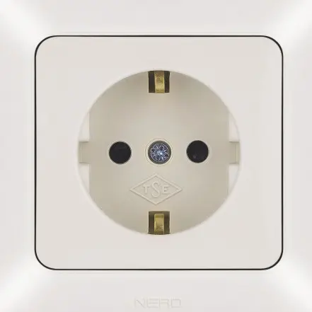 Розетка NE-AD ARAS 93-111-08-E с з/к и шторками кремовая