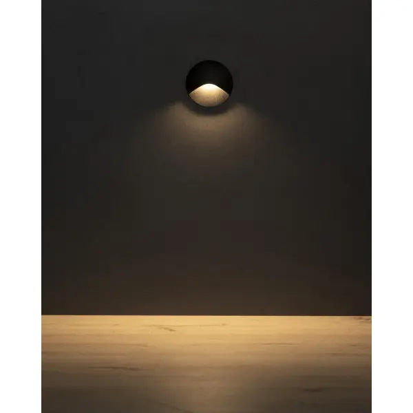 Светильник для подсветки лестницы/коридора Kanlux 39121 Exin LED 1x2.5W 3000K 50Lm IP65 черный - фото №1 Светильник для подсветки лестницы/коридора Kanlux 39121 Exin LED 1x2.5W 3000K 50Lm IP65 черный - фото №1