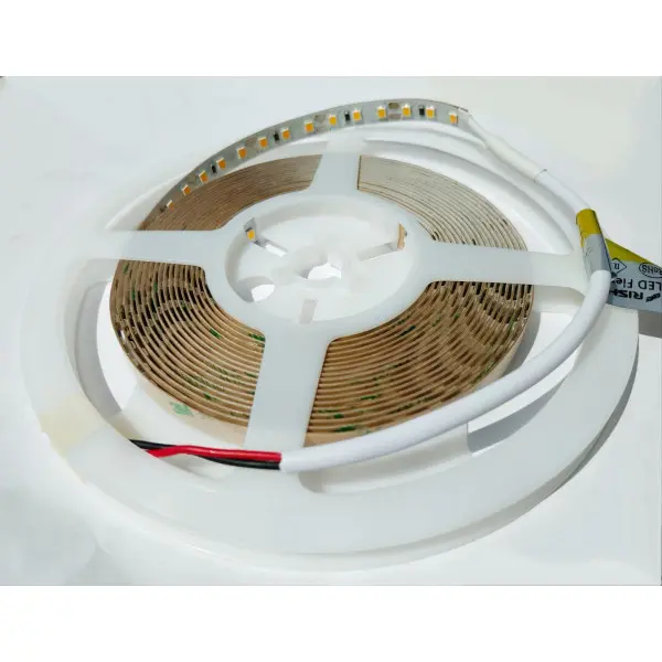 LED лента RISHANG 120-2835-12V-IP33 9,6W 785Lm 6000K 5м (RD08C0TA-B-W) - фото №3 LED лента RISHANG 120-2835-12V-IP33 9,6W 785Lm 6000K 5м (RD08C0TA-B-W) - фото №3