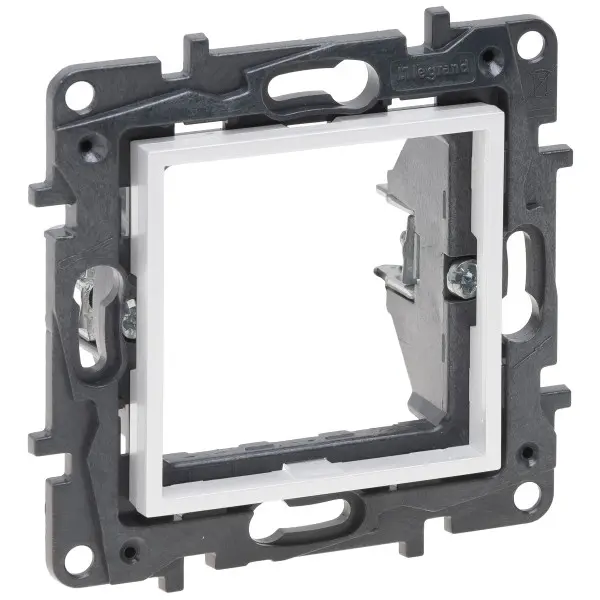 Адаптер Legrand Niloe Step 45х45мм для MOSAIC білий (863189) Адаптер Legrand Niloe Step 45х45мм для MOSAIC білий (863189)