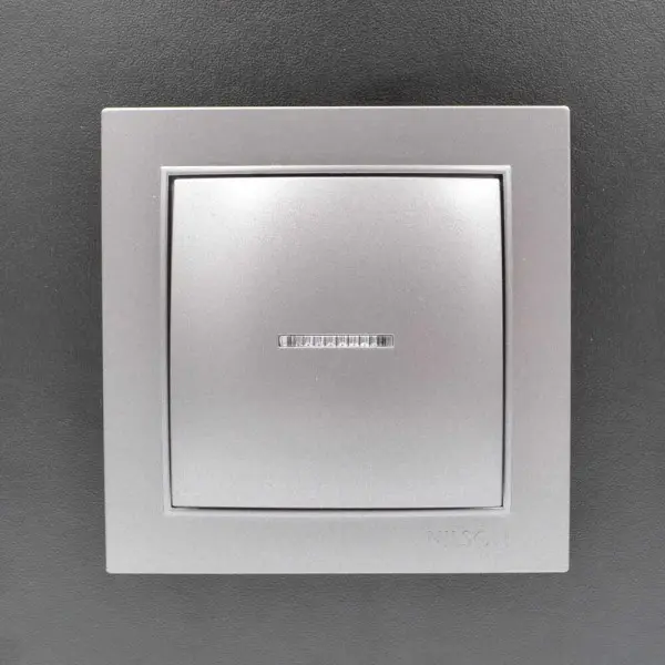 Выключатель Nilson Thor серебро 1кл с подсветкой ( 27131002 ) - фото №3