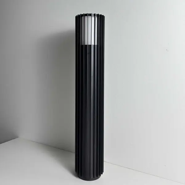 Светильник фасадный SENATOR-60 40Вт E27 ІР54 черный​ ( 500650​ ) - фото №1