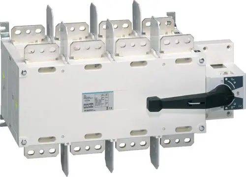 Трехпозиционный корпусный переключатель Hager HI464 I-0-II 4P 1600А Трехпозиционный корпусный переключатель Hager HI464 I-0-II 4P 1600А