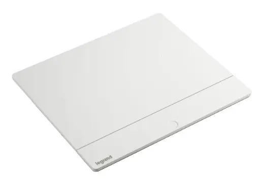 Лючок із висувним блоком Legrand на 4 модулі (654801) білий - фото №2