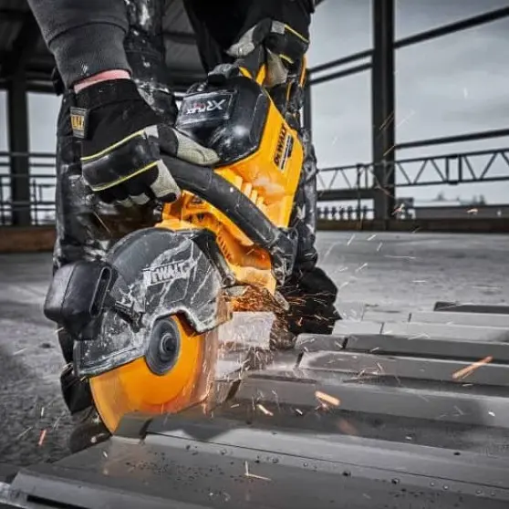 Аккумуляторная отрезная пила DeWALT DCS691N FLEXVOLT XR Li-lon 54В Ø230х22,2мм - фото №5