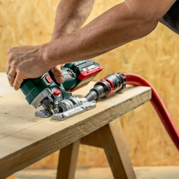 Аккумуляторный лобзик Metabo STA 18 LTX 150 BL (601502850) - фото №4 Аккумуляторный лобзик Metabo STA 18 LTX 150 BL (601502850) - фото №4