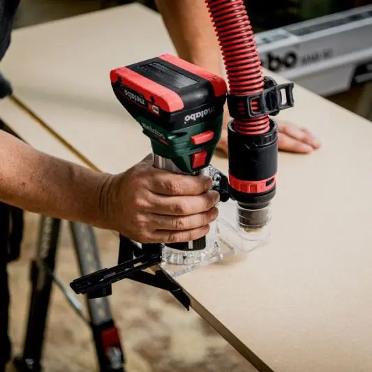 Аккумуляторный фрезер Metabo FMV 18 LTX BL 8 18В 4800-29000об/мин (601742800) - фото №3 Аккумуляторный фрезер Metabo FMV 18 LTX BL 8 18В 4800-29000об/мин (601742800) - фото №3