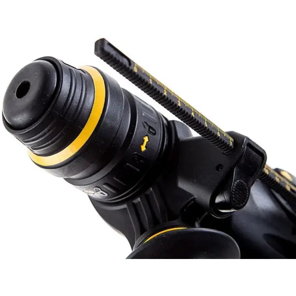 Перфоратор сетевой DeWALT D25144K 900Вт - фото №4