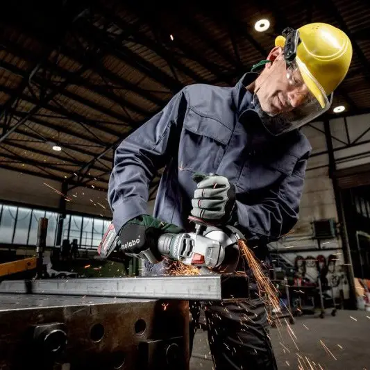 Аккумуляторная угловая шлифмашина безщеточная Metabo WB 18 LT BL 11-125 Quick (613054810) - фото №2 Аккумуляторная угловая шлифмашина безщеточная Metabo WB 18 LT BL 11-125 Quick (613054810) - фото №2