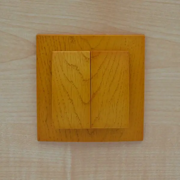 Вимикач Nilson Touran дуб 2кл ( 24251003 ) - фото №6