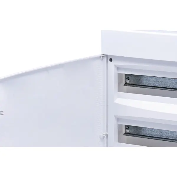 Встраиваемый щиток ETI 001101048 ECM 3x18PO 54 М с белой дверцей - фото №1 Встраиваемый щиток ETI 001101048 ECM 3x18PO 54 М с белой дверцей - фото №1