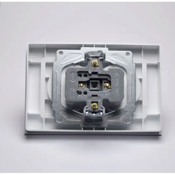 Розетка с з/к двойная Gunsan Eqona - фото №4